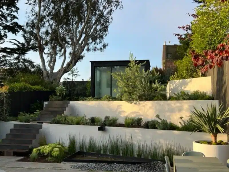15 Front Yard Landscaping With Potted Plants Ideas for a Stunning Makeover  | Jay Scotts Collection