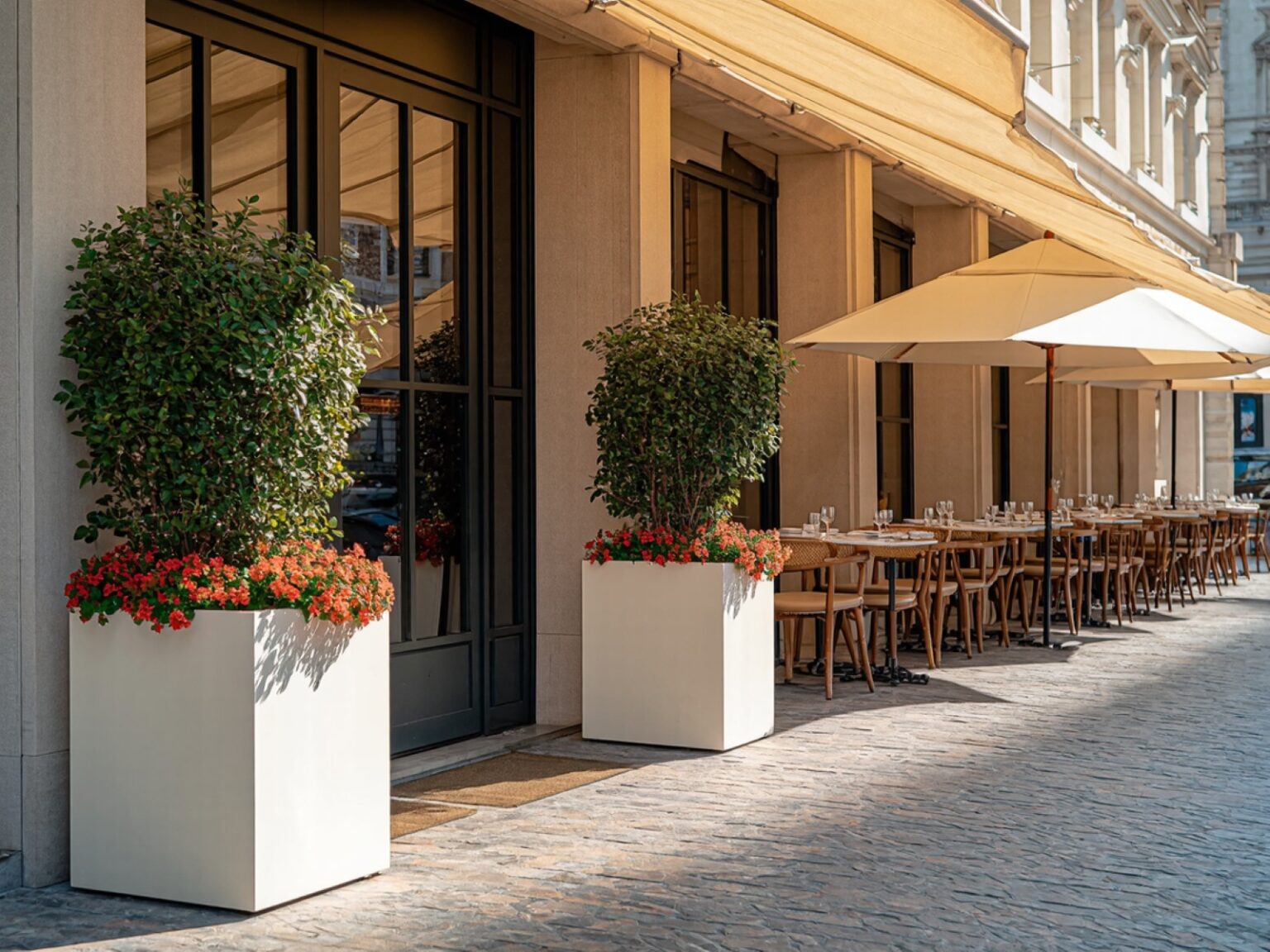 Complete Guide to Restaurant Patio Planters and Creative Ideas for ...
