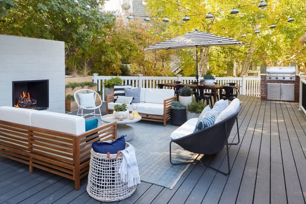 modern backyard ideas no grass