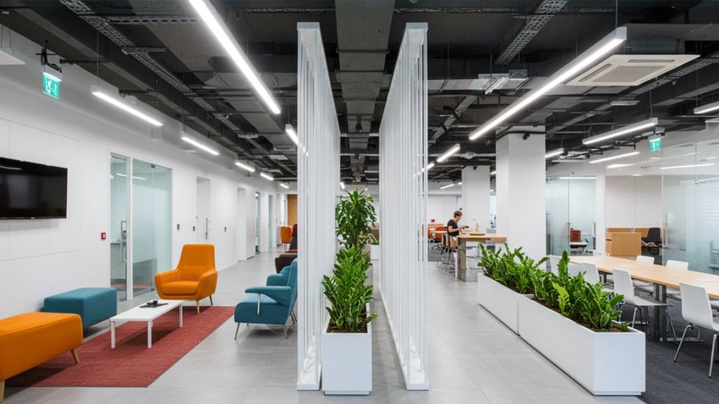 Embracing the New Fiberglass Planter Trend