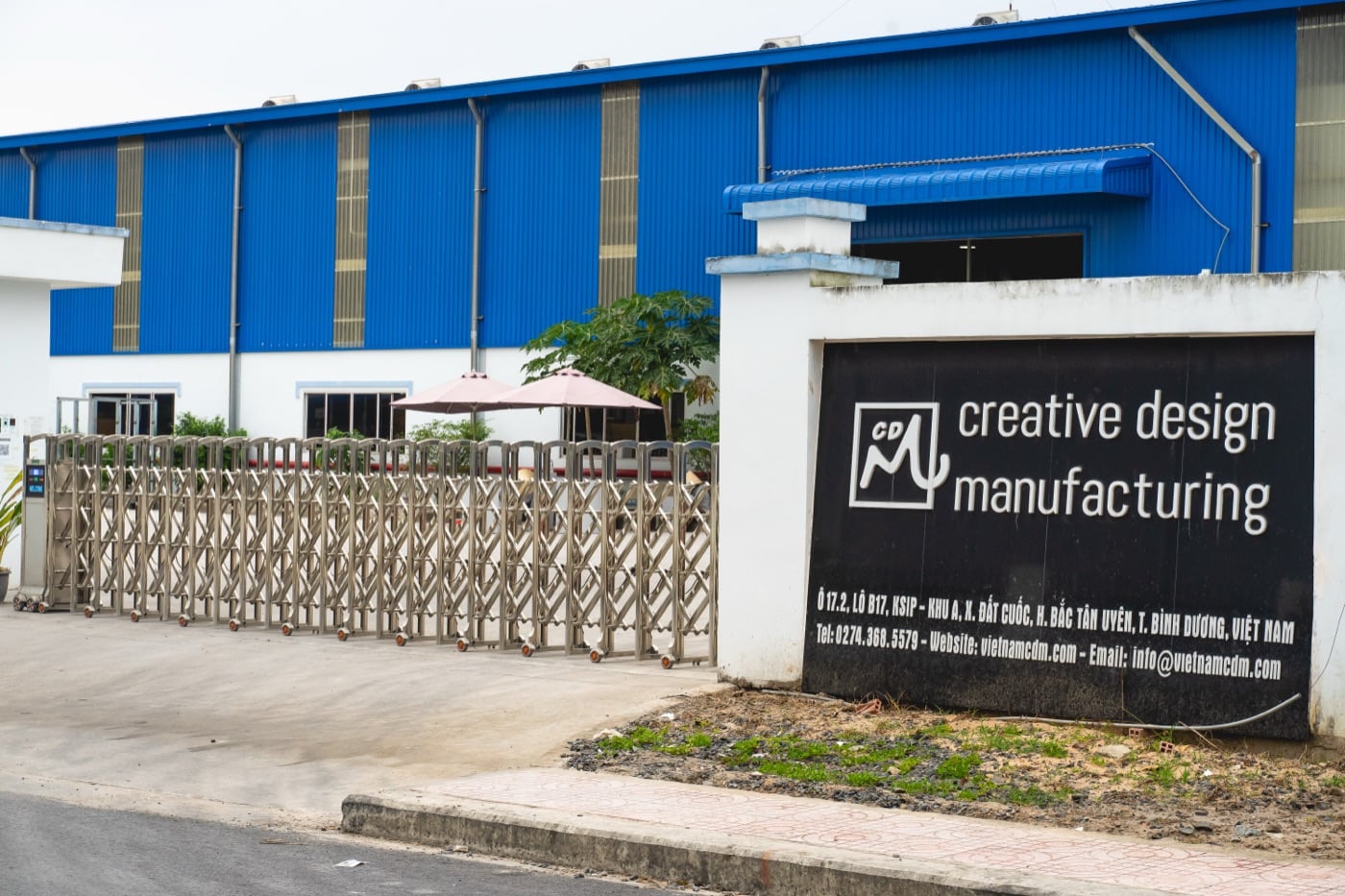 factory gate binh duong